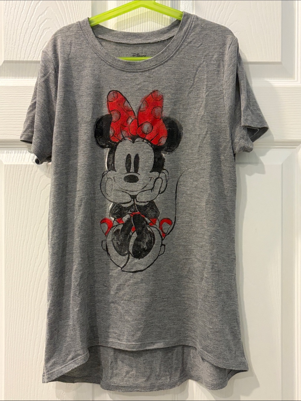Women’s Gray Disney Minnie Mouse Graphic Tee with Red Bow
